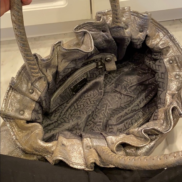 7 for all Mankind distressed silver tote bag - Picture 4 of 7